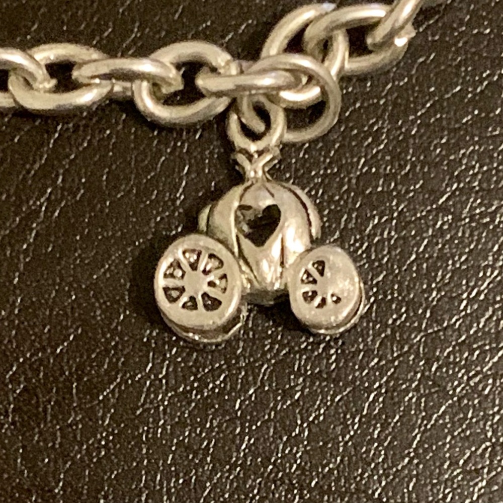 Charm bracelet - Picture 3 of 4